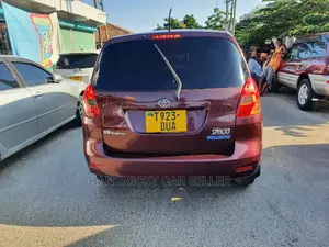 Toyota Corolla Spacio 2003 Red
