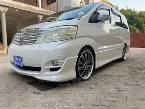 Toyota Alphard 2006 White