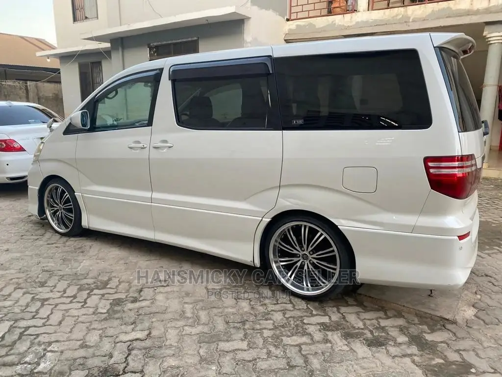 Toyota Alphard 2006 White