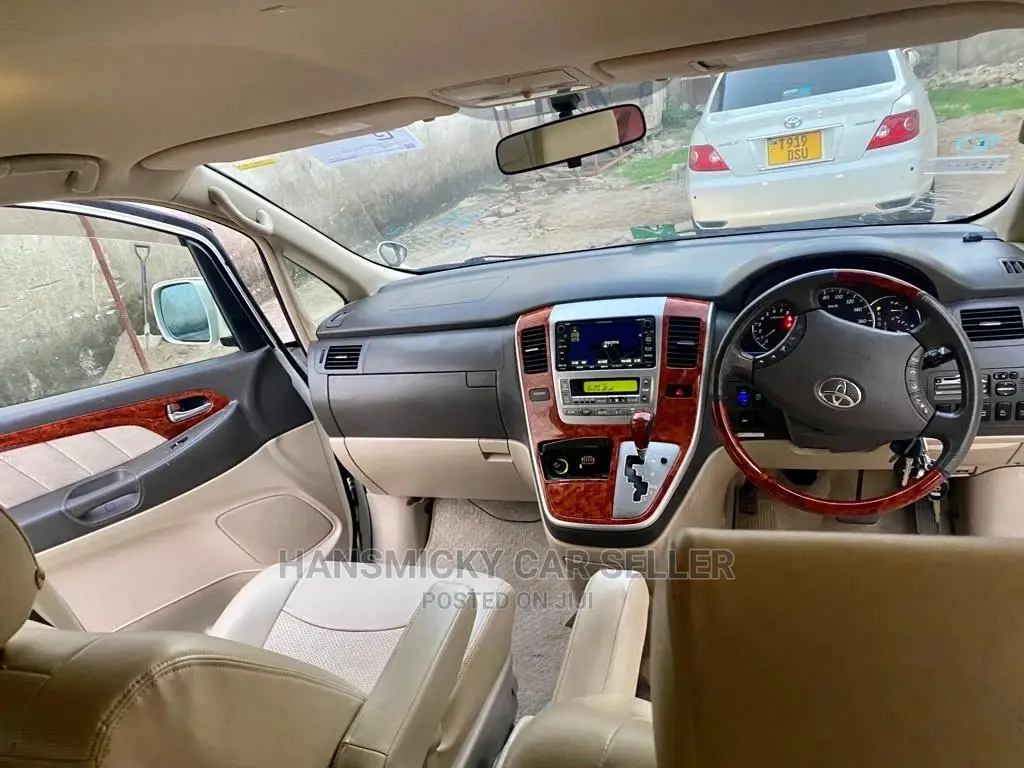 Toyota Alphard 2006 White