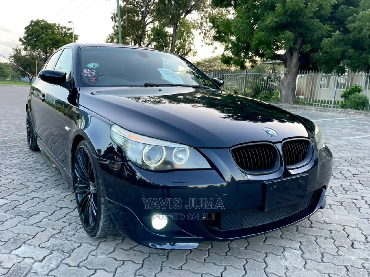 BMW 520i 2005 Black