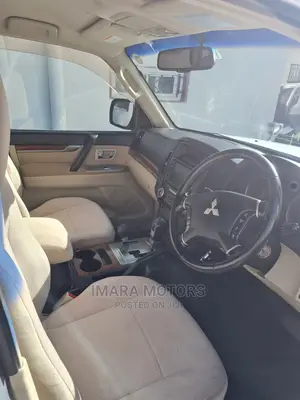 Mitsubishi Pajero 2007 Silver