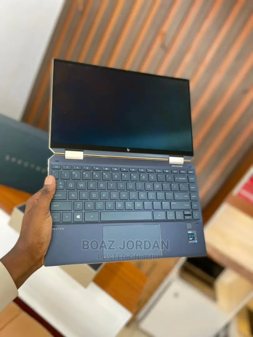New Laptop HP Spectre Xt 15 8GB Nvidia SSD 512GB