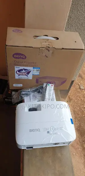 Benq Digital Projector Mx611 Lumens 4000