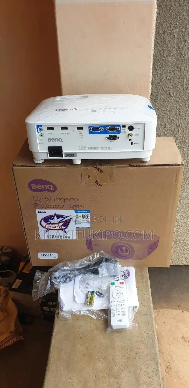 Benq Digital Projector Mx611 Lumens 4000