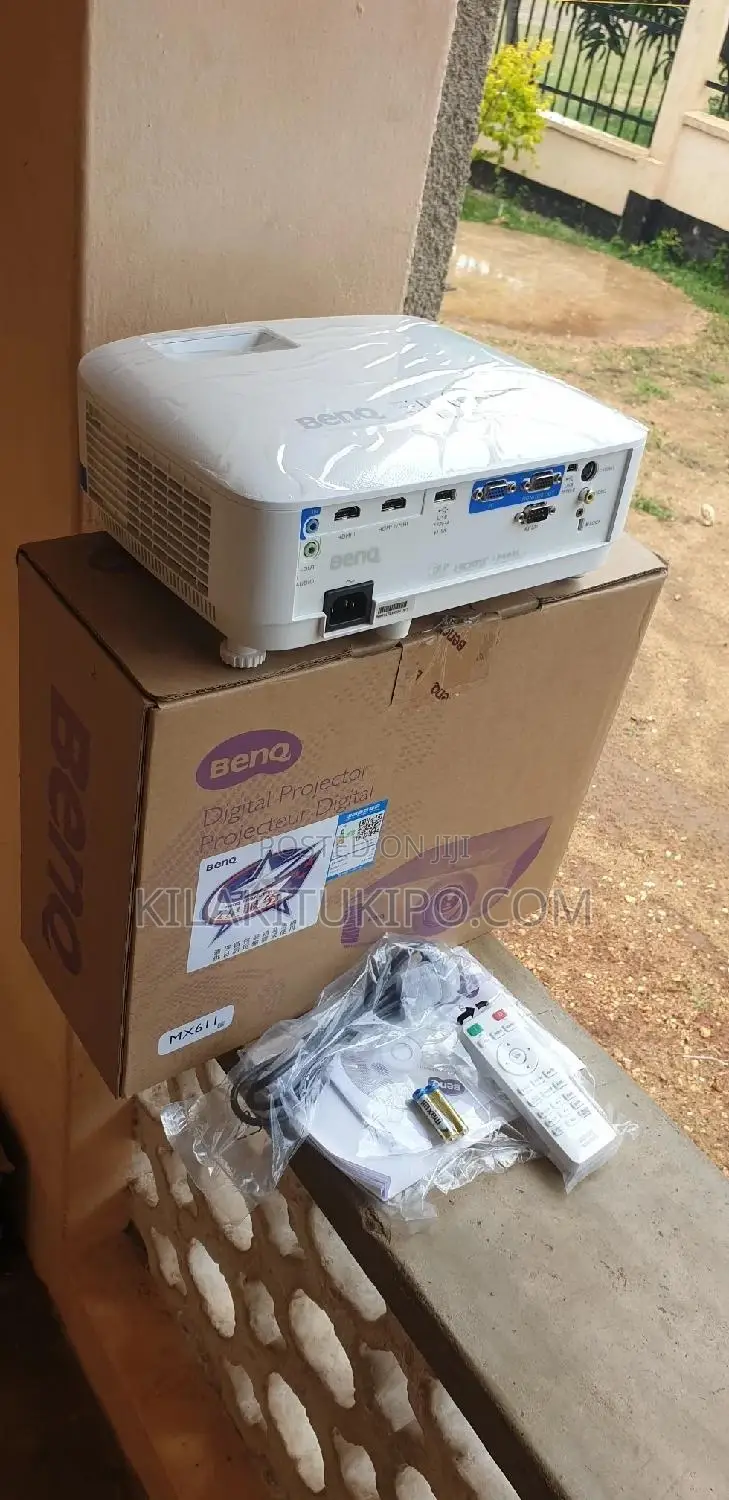 Benq Digital Projector Mx611 Lumens 4000