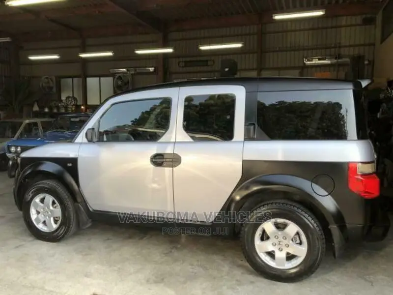 Honda Element 2003 Silver