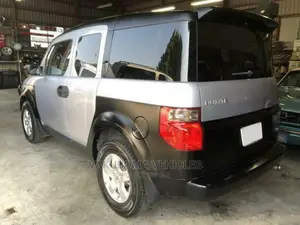 Honda Element 2003 Silver