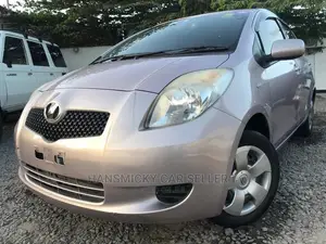 Toyota Vitz 2007 Pink