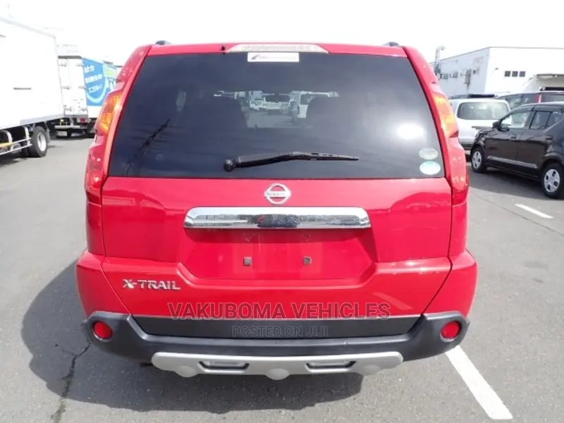Nissan X-Trail 2010 Red