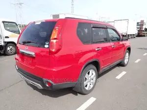 Nissan X-Trail 2010 Red