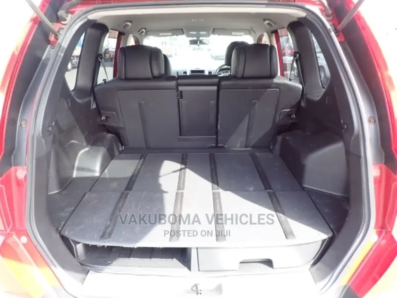 Nissan X-Trail 2010 Red