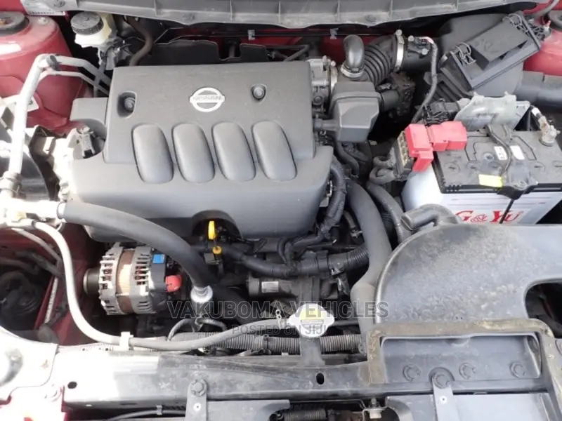 Nissan X-Trail 2010 Red