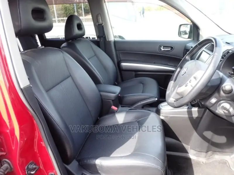 Nissan X-Trail 2010 Red