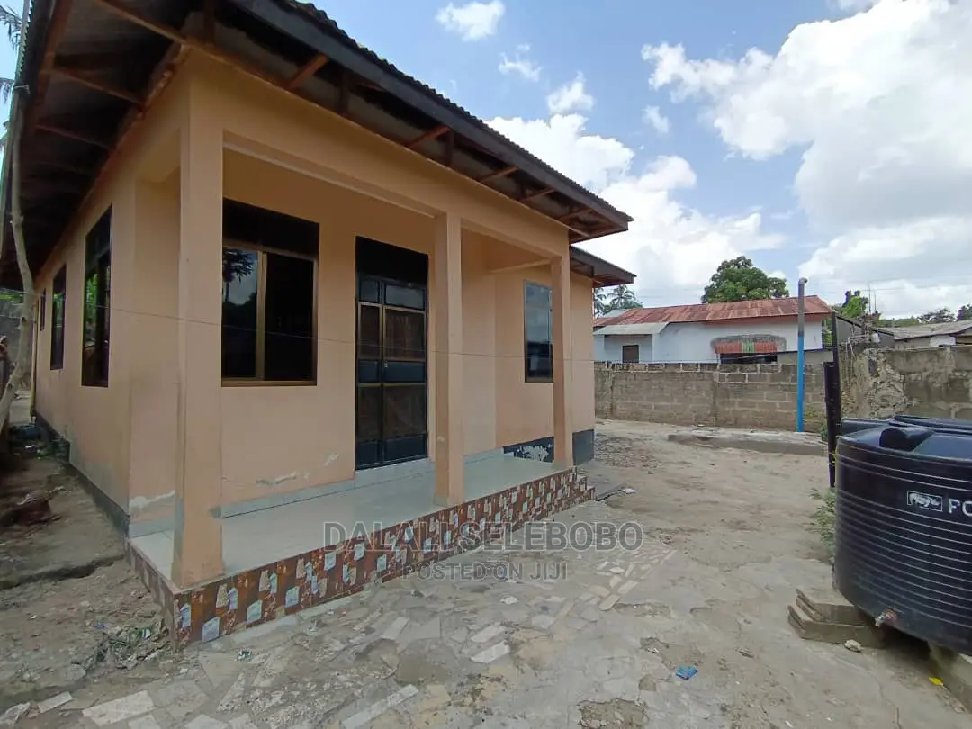 3bdrm Bungalow in Kimara Bucha for Rent
