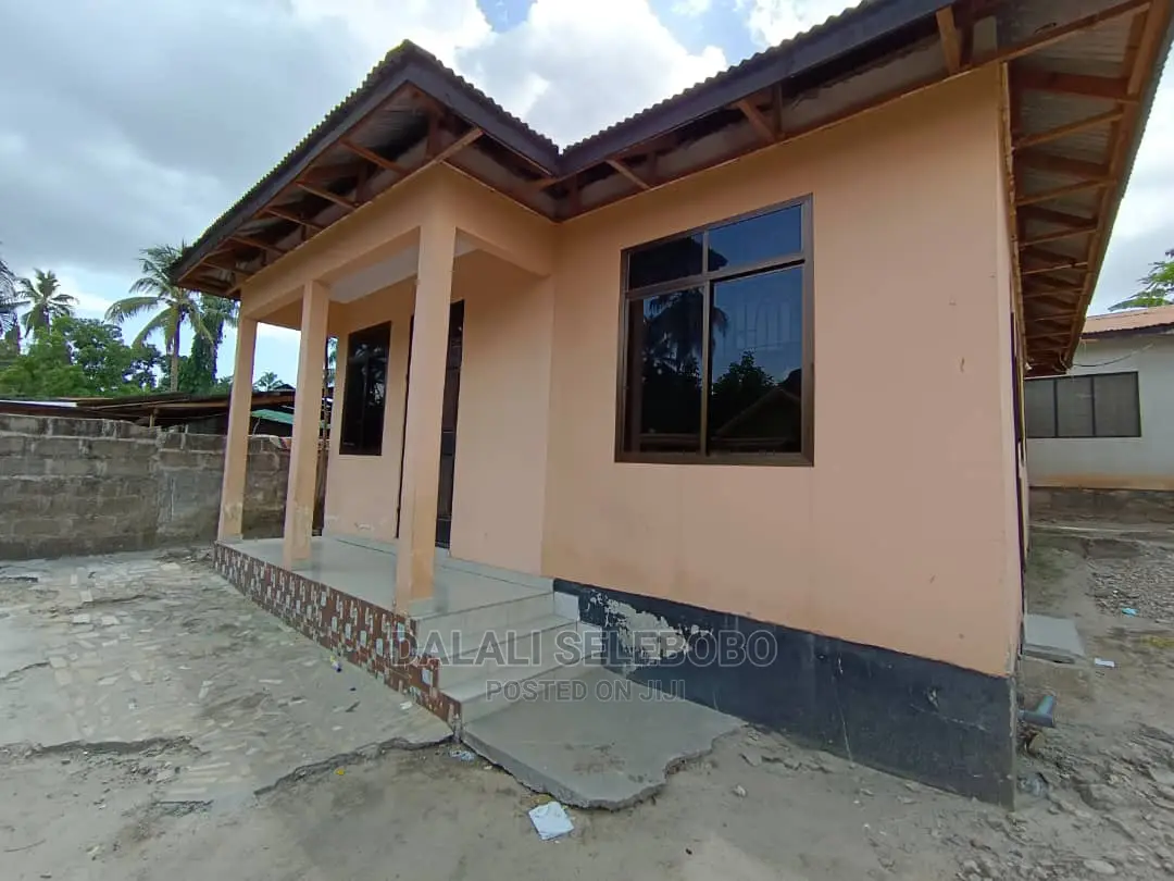 3bdrm Bungalow in Kimara Bucha for Rent