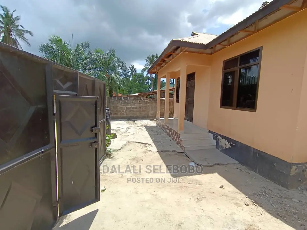 3bdrm Bungalow in Kimara Bucha for Rent