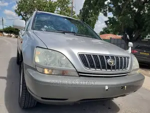 Toyota Harrier 2001 Silver
