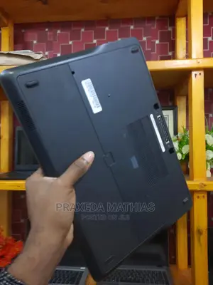 Laptop Dell Latitude 7440 8GB Intel Core I7 HDD 500GB
