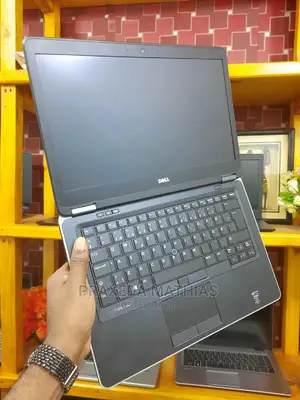 Laptop Dell Latitude 7440 8GB Intel Core I7 HDD 500GB