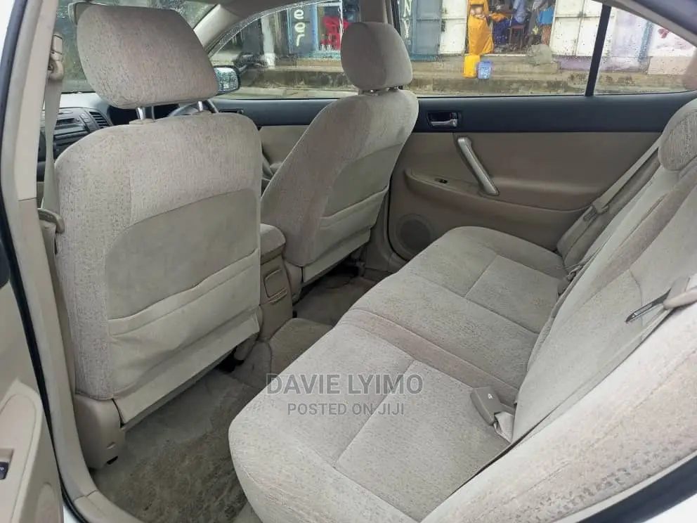 Toyota Corona Premio 2001 Pearl