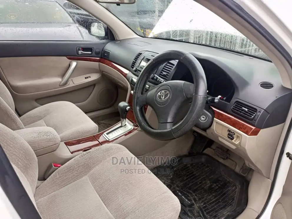 Toyota Corona Premio 2001 Pearl