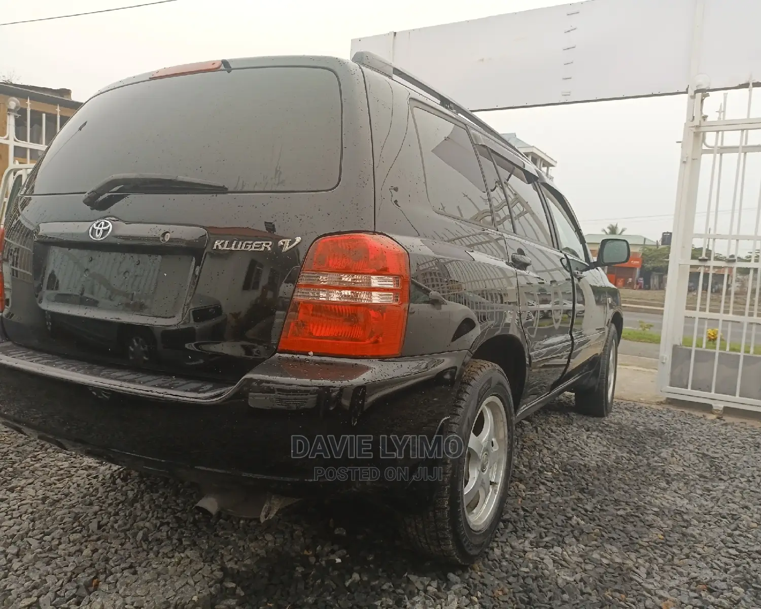 Toyota Kluger 2001 Black