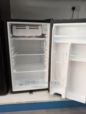 Single Pineetech Refrigerator