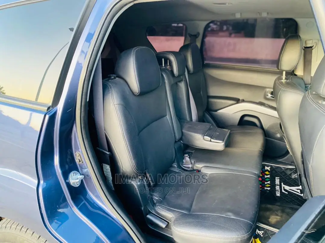 Mitsubishi Outlander 2006