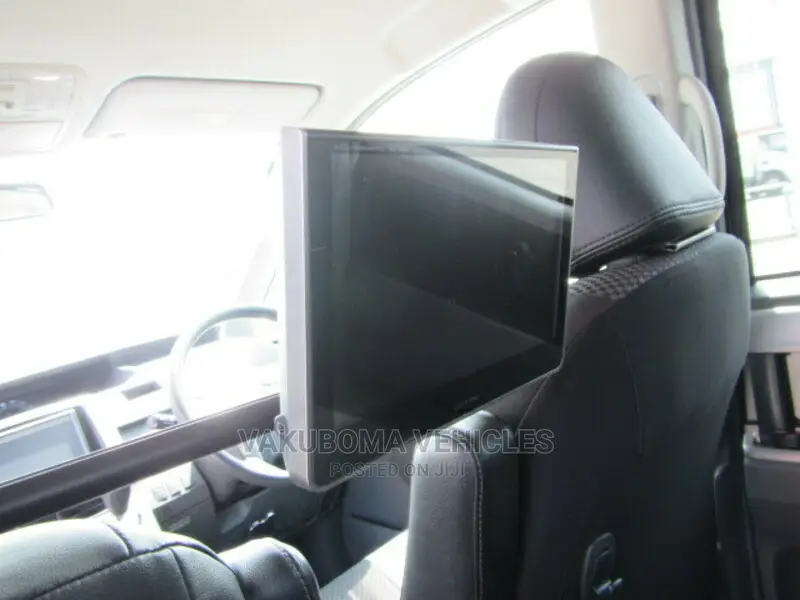 Toyota Noah 2007 Black