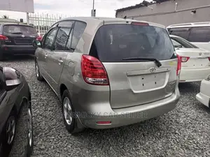 Toyota Corolla Spacio 2002 Beige