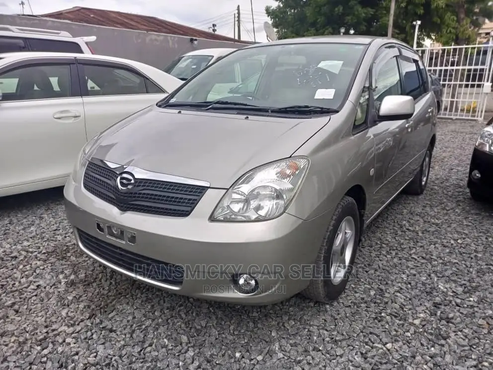 Toyota Corolla Spacio 2002 Beige
