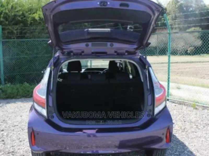 Toyota Aqua 2018 Purple