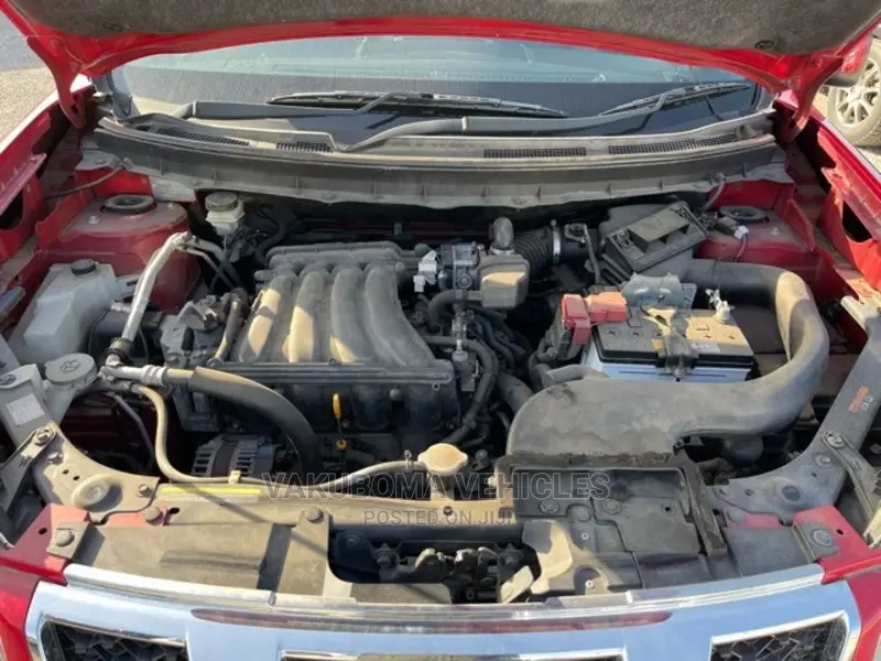 Nissan X-Trail 2012 Red