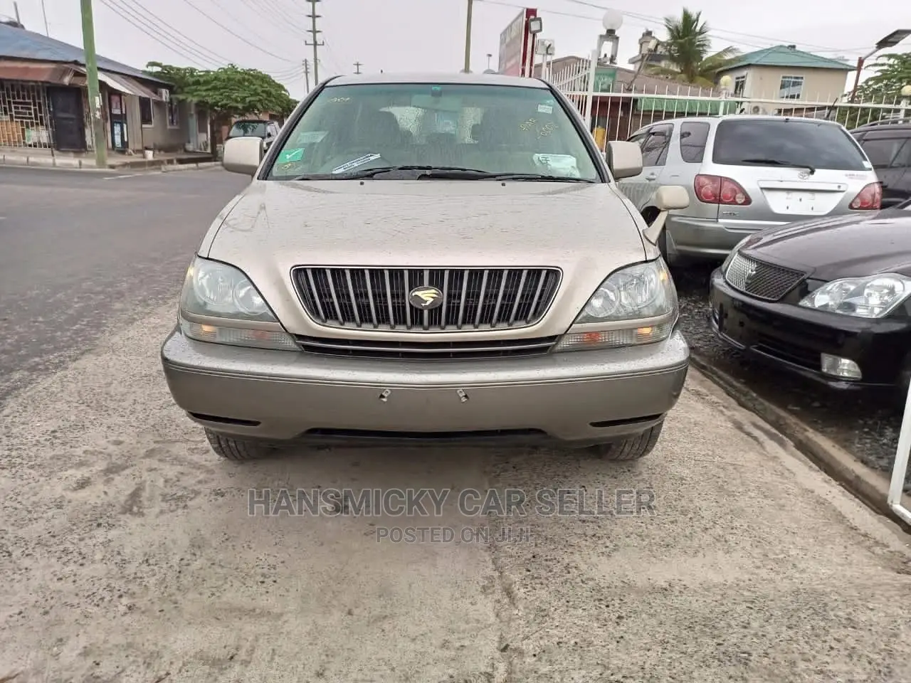 Toyota Harrier 1998 Beige