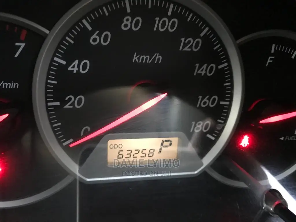 Toyota Wish 2004 Silver