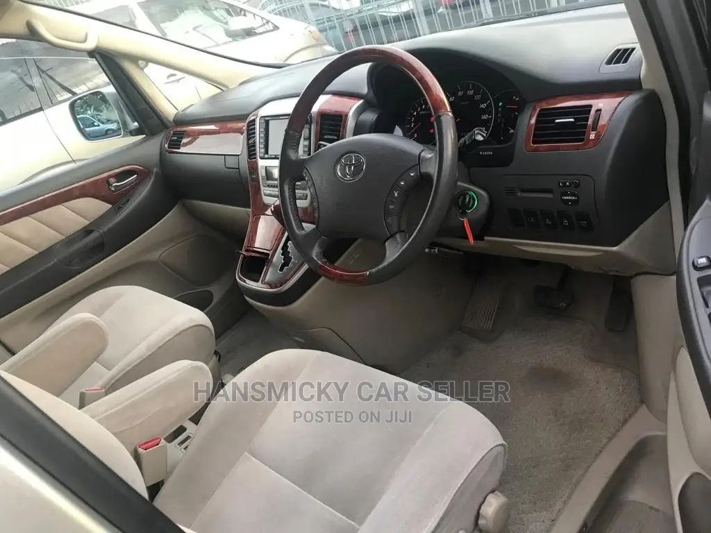 Toyota Alphard 2007 Silver
