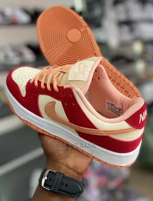 Boy's Nike SB