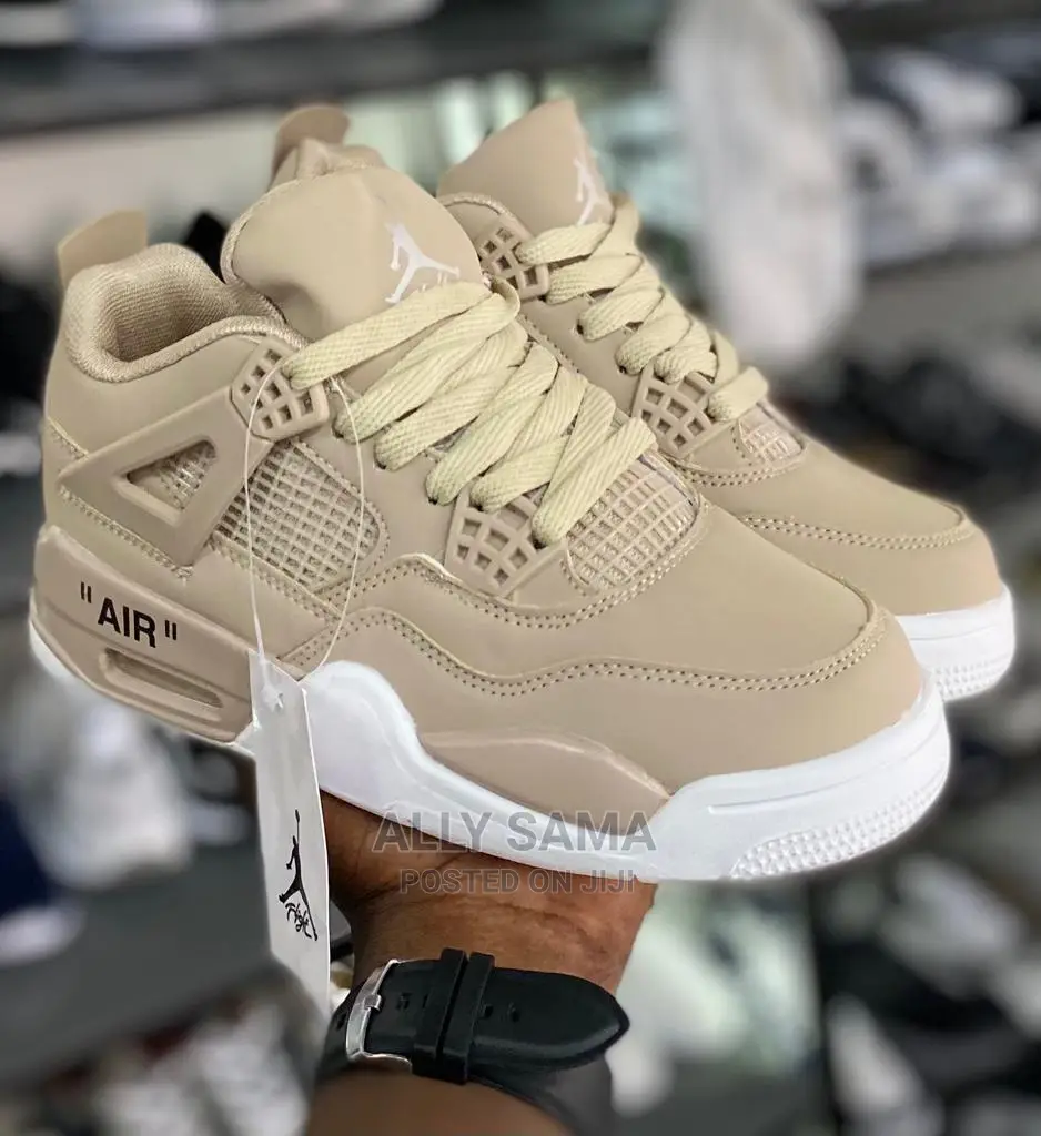 Air Jordan 4