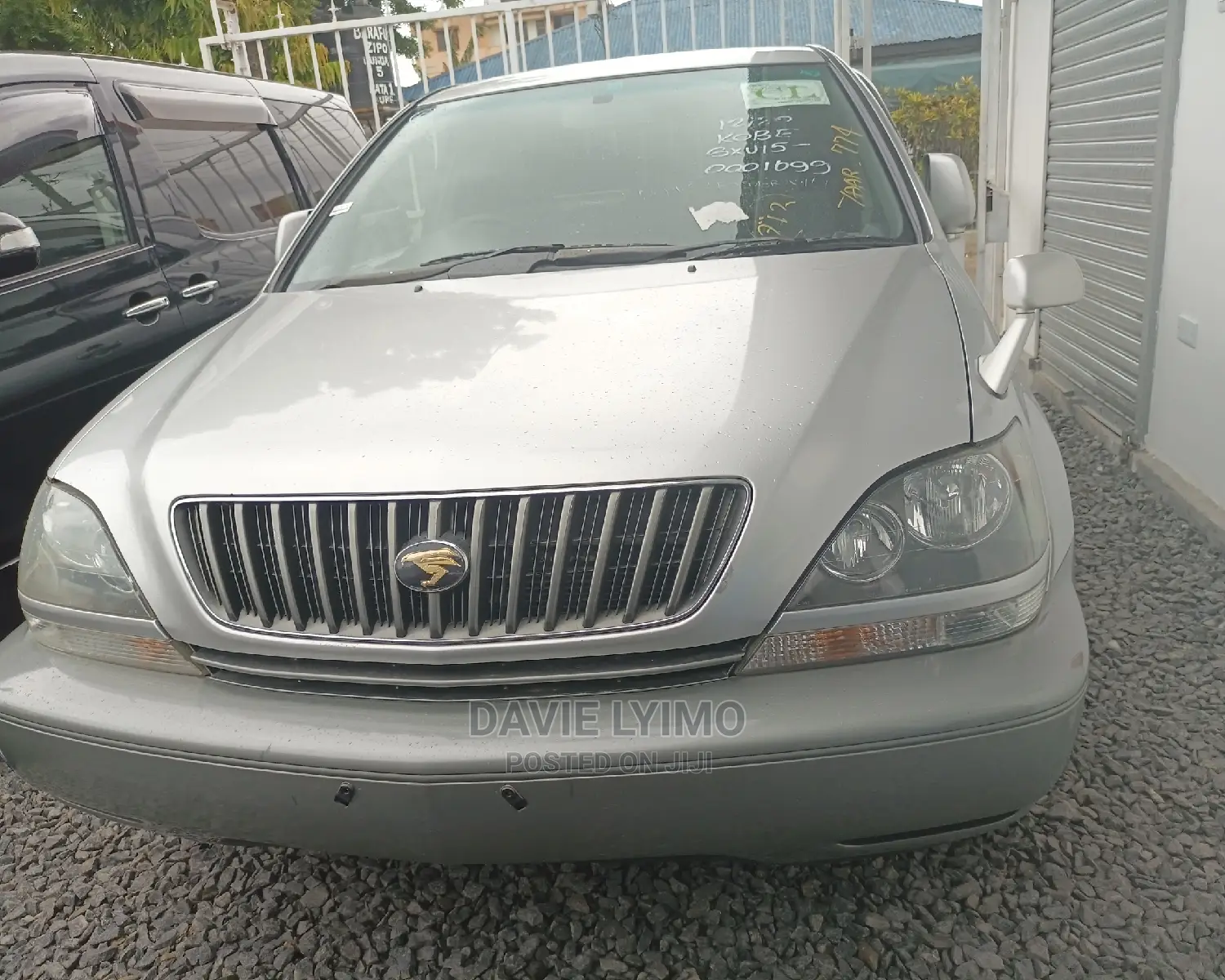 Toyota Harrier 1998 Silver