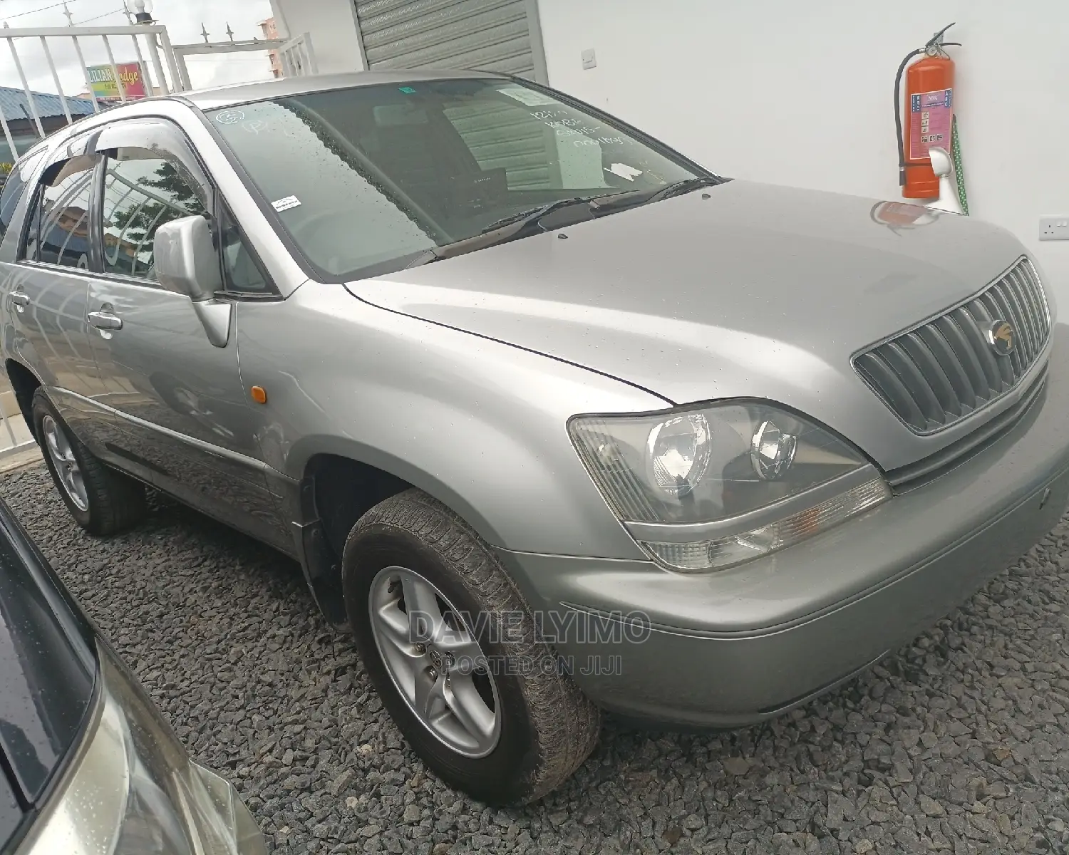 Toyota Harrier 1998 Silver