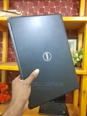 Laptop Dell Latitude 14 5480 4GB Intel Core I5 HDD 500GB