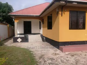 Guest House Na Hotel Inauzwa Iko Bagamoyo Mjini