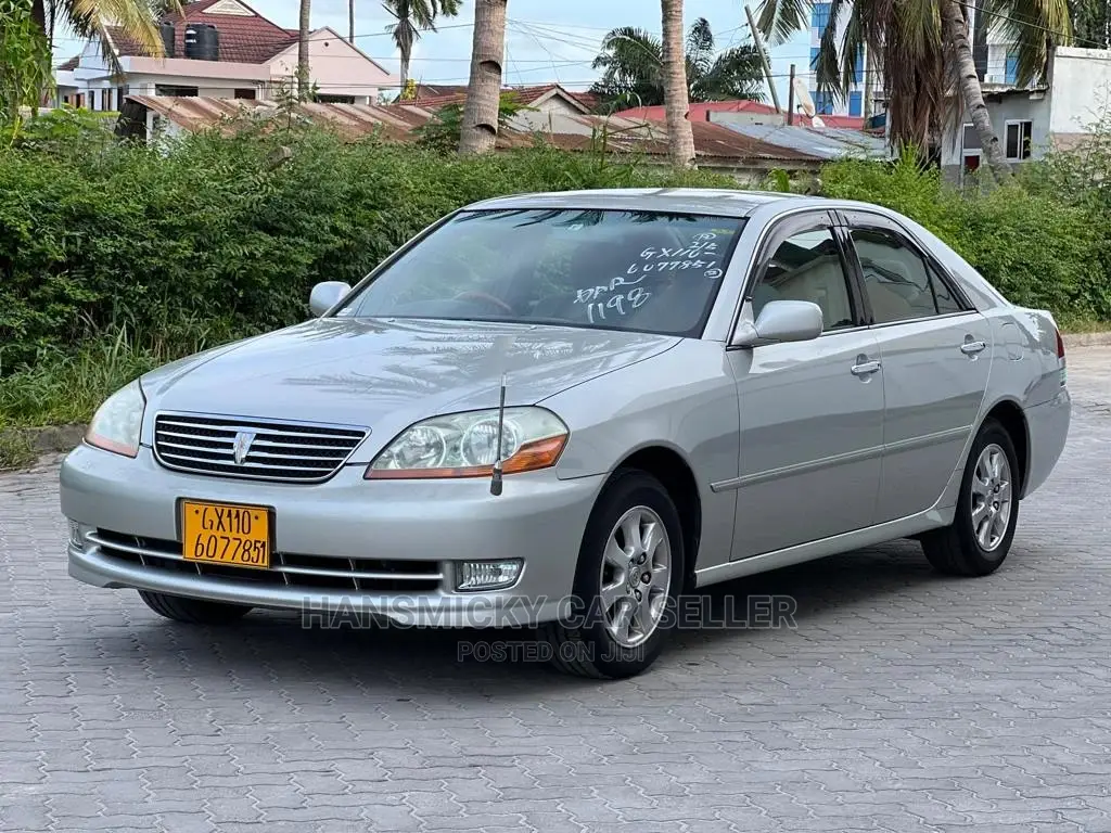 Toyota Mark II 2002 Silver