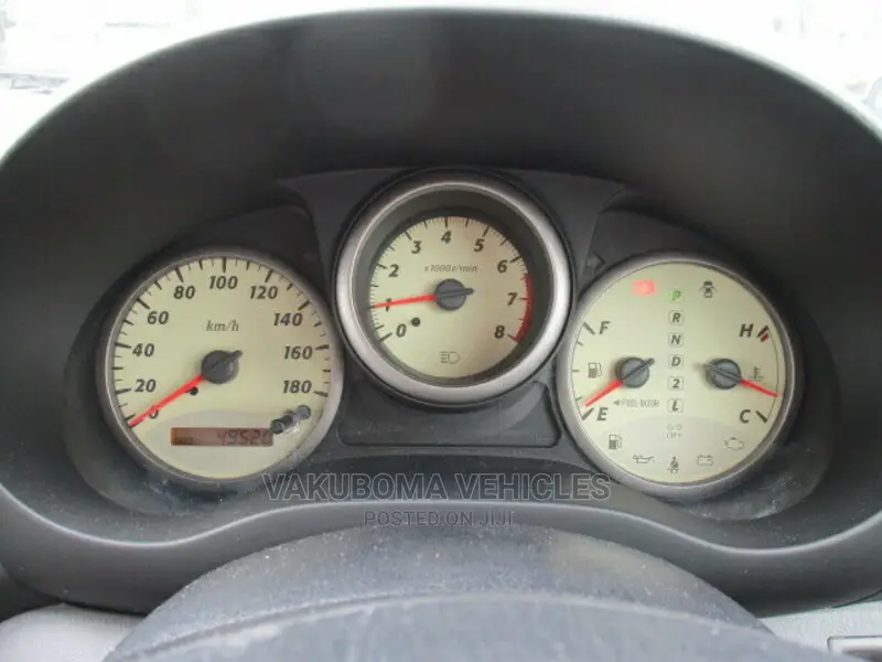 Toyota RAV4 2002 White