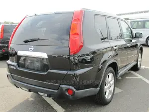Nissan X-Trail 2010 Black