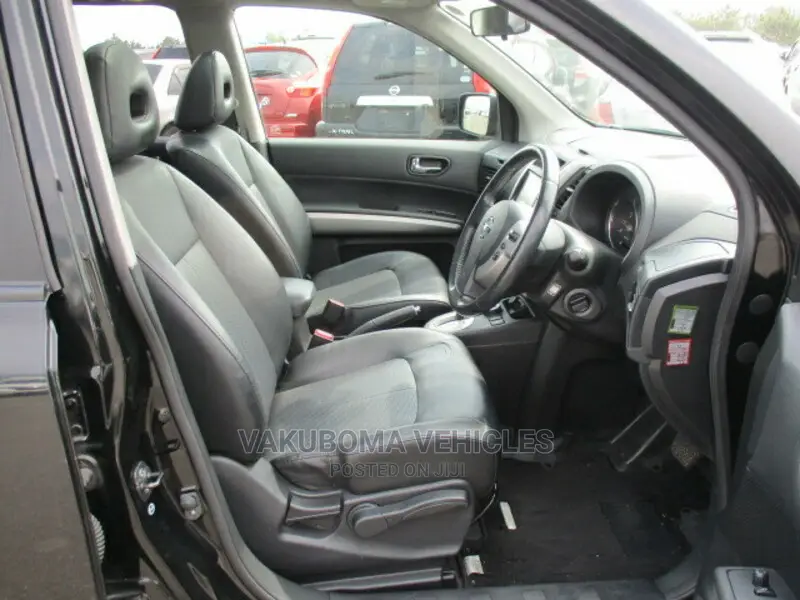Nissan X-Trail 2010 Black