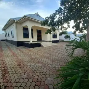 4bdrm Bungalow in Kigamboni Kibada for rent