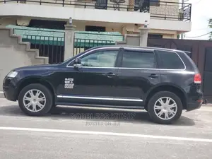 Volkswagen Touareg 2009 Black