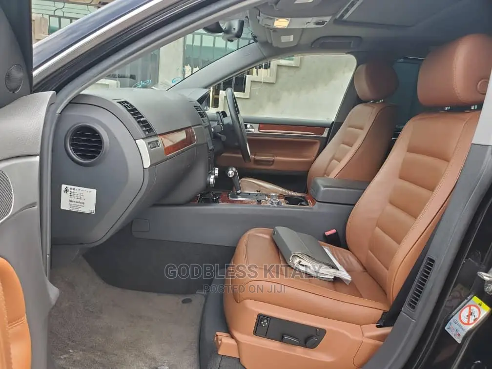 Volkswagen Touareg 2009 Black